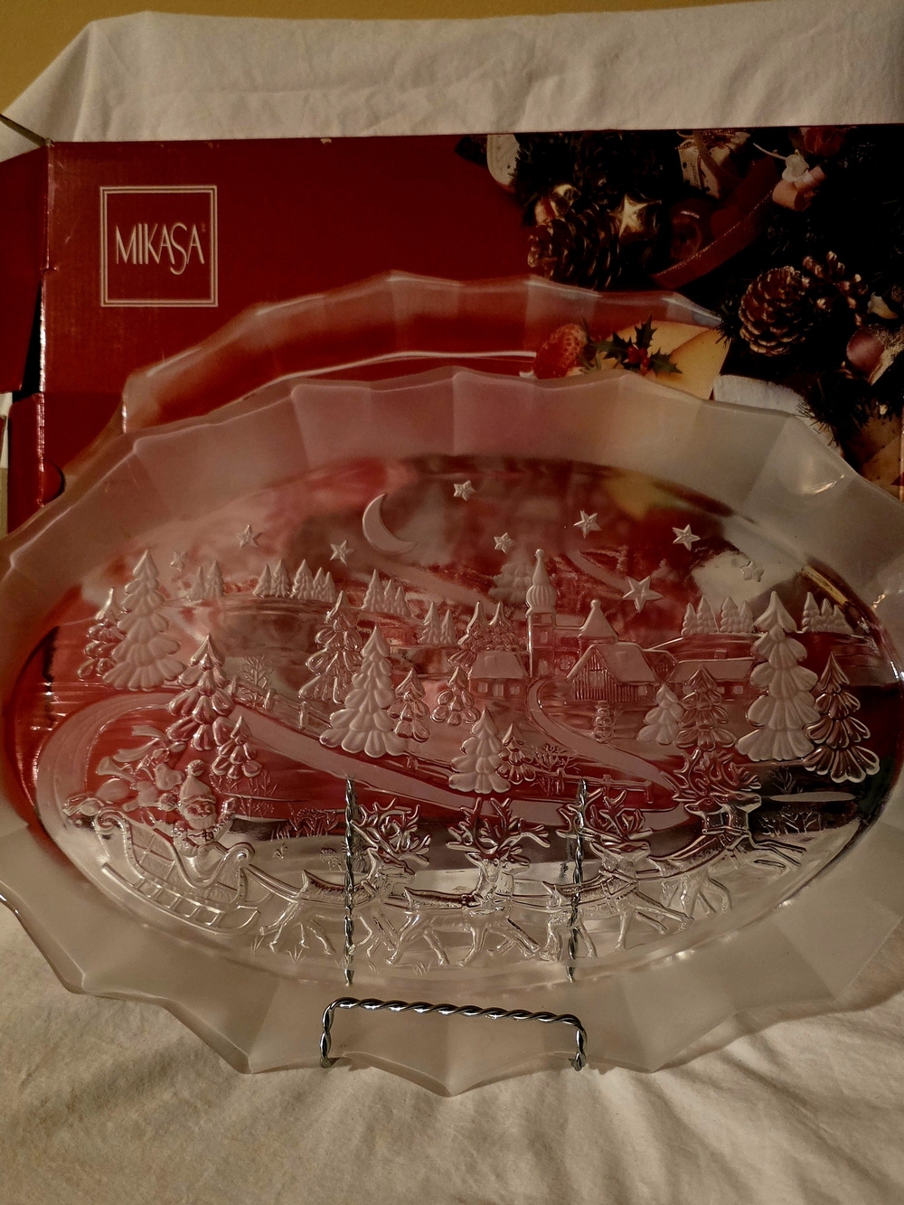 Mikasa Frosted Glass Holiday Serving Platter in Clear Vintage